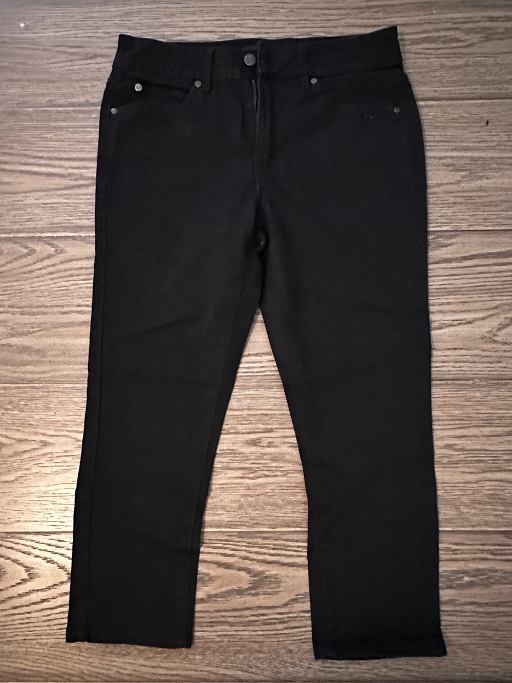 Tahari Haisley Fit Solution Black Capri Jeans Size 8/29 Stretch Crop
